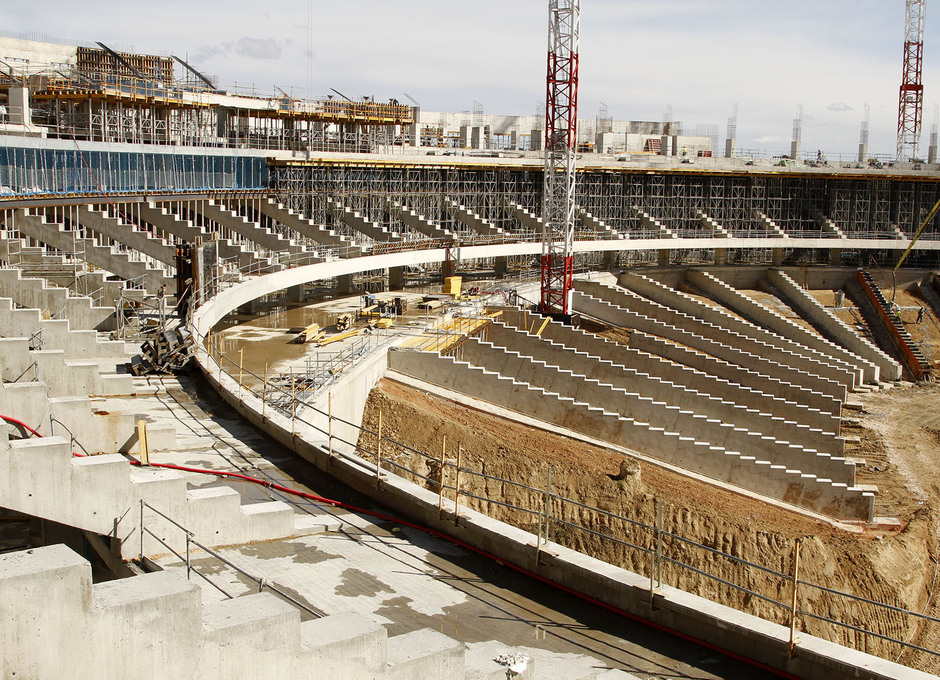 Las gradas en los fondos del Nuevo Estadio se construyen a buen ritmo